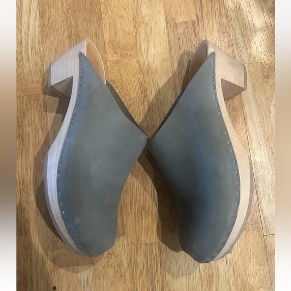 Bryr Clogs Size 37 Sea Green Color - Picture 4 of 6